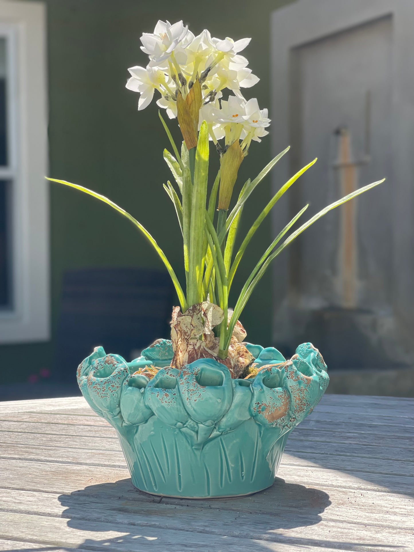 Les Fleur Seafoam Bowl, Flowers - Clements Fine Rugs